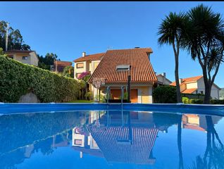 House  Lugar outeiro. Chalet en venta en bertola