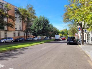 Aparcament cotxe a Carretera de Sevilla - Los Montitos. Plaza de garaje amplia