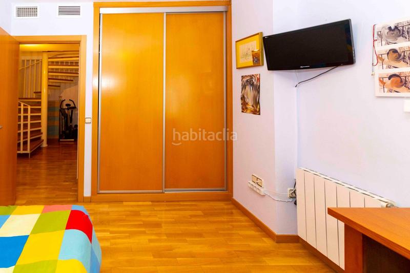 Foto a0c7e2cc-5cc3-41fa-8ea2-d99adf6d945c. Dachwohnung mit heizung parking in Casco Antiguo Badajoz