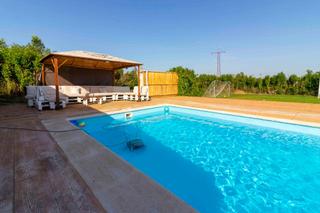 Chalet en Las Vaguadas. Exclusivo chalet con encanto y espacio para vivir a lo grande