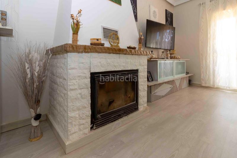 Foto 29a86333-7cb7-4bcf-ba93-f926b9bd3b37. Chalet avec chauffage parking piscine dans Las Vaguadas Badajoz