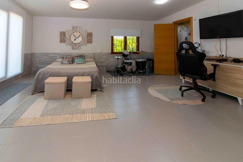 Foto 4a1aaa27-477c-4c40-b3b1-6fba3dc1e3ab. Chalet avec chauffage parking piscine dans Las Vaguadas Badajoz