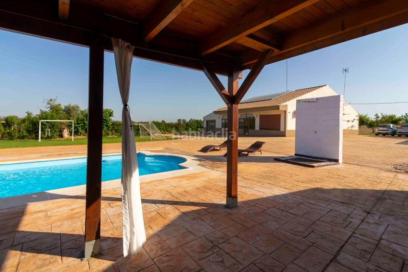 Foto 8e8aee47-f462-4b3d-89d4-87b62cb5aee6. Chalet avec chauffage parking piscine dans Las Vaguadas Badajoz