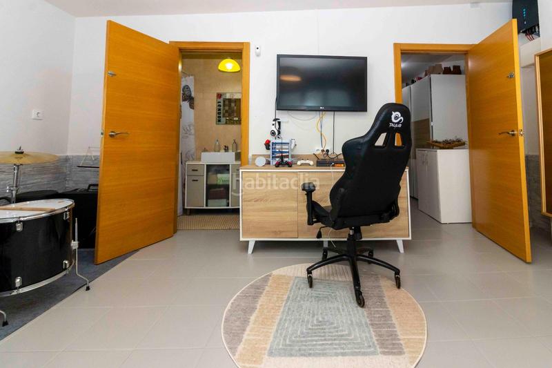 Foto 8f10fc4e-1cca-469e-b345-96439f9c8d0a. Chalet avec chauffage parking piscine dans Las Vaguadas Badajoz