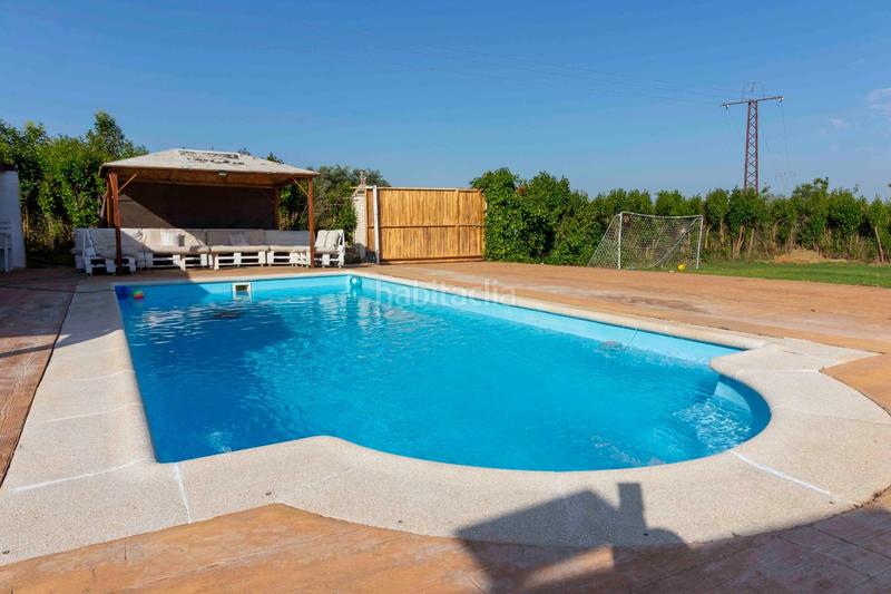 Foto bf4bc82a-4ad0-4805-bd2c-4b43854eebb1. Chalet avec chauffage parking piscine dans Las Vaguadas Badajoz