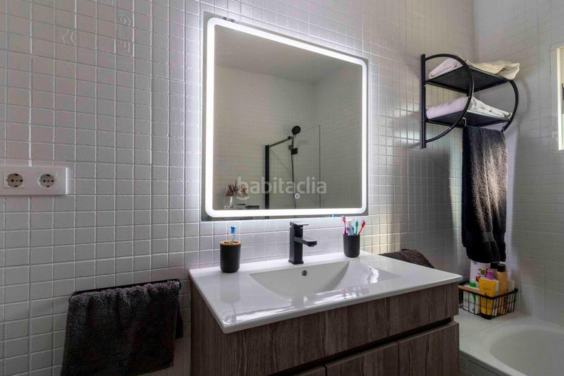 Foto f0dd077a-84cd-4c8c-af0f-61fe64f6ad18. Chalet avec chauffage parking piscine dans Las Vaguadas Badajoz