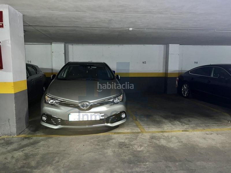 Foto b8eba431-6447-49e4-9edf-08a8b4eb0f49. Affitto posto auto in Valdepasillas - La Paz - Huerta Rosales Badajoz