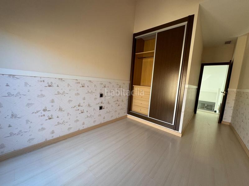 Foto 2a7f1796-d2a4-4780-9918-24991e3bd339. Duplex with heating parking in Maria Auxiliadora - Barriada de Llera Badajoz