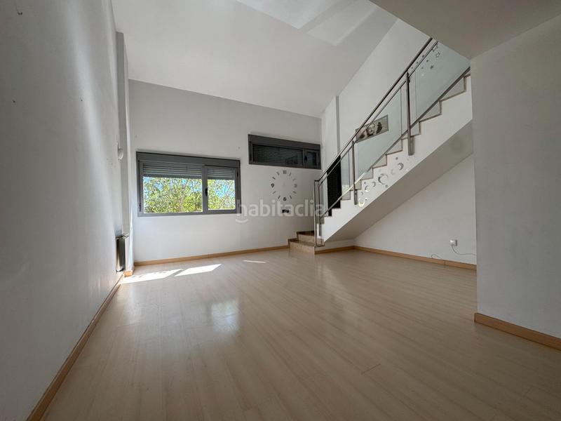 Foto 5cac1804-4d4a-4f68-ab1a-6e54b7da07ef. Duplex with heating parking in Maria Auxiliadora - Barriada de Llera Badajoz