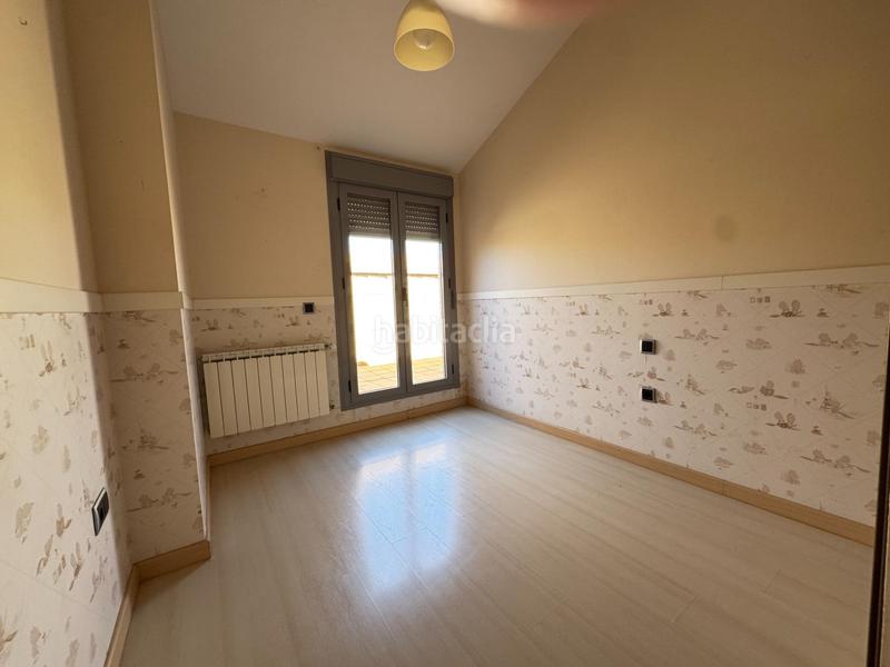 Foto 6814daeb-ef9d-40be-97a1-d6b8cf75b7cb. Duplex with heating parking in Maria Auxiliadora - Barriada de Llera Badajoz