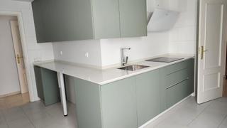 Miete Etagenwohnung in Valdepasillas - La Paz - Huerta Rosales. Vivienda alquiler valdepasillas con garaje