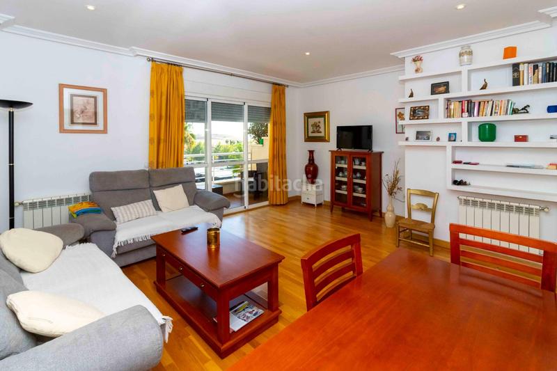 Foto fcaaed64-259b-4973-84b4-e9dcbe8e3093. Flat with heating parking pool in Maria Auxiliadora - Barriada de Llera Badajoz