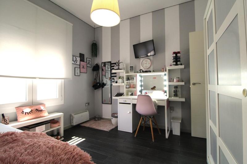 Foto 5055bad7-cebd-49aa-9d39-4569a642fcbe. Chalet  independiente en venta jardines del guadiana, en Badajoz