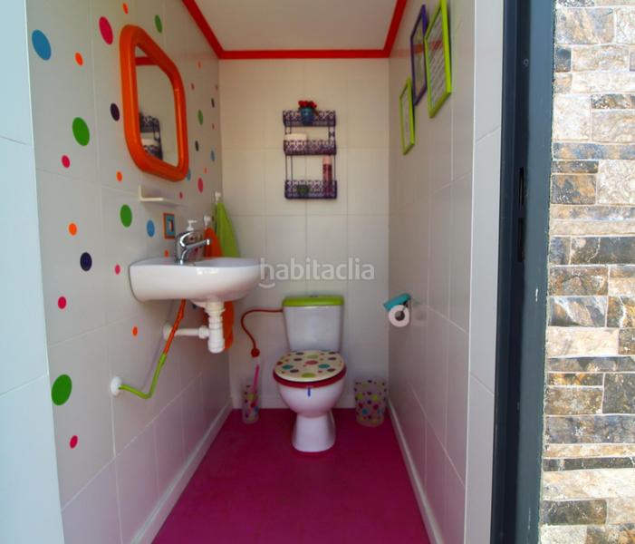 Foto 8816bf25-ba2f-4d29-803f-7db2d712f5b5. Chalet  independiente en venta jardines del guadiana, en Badajoz