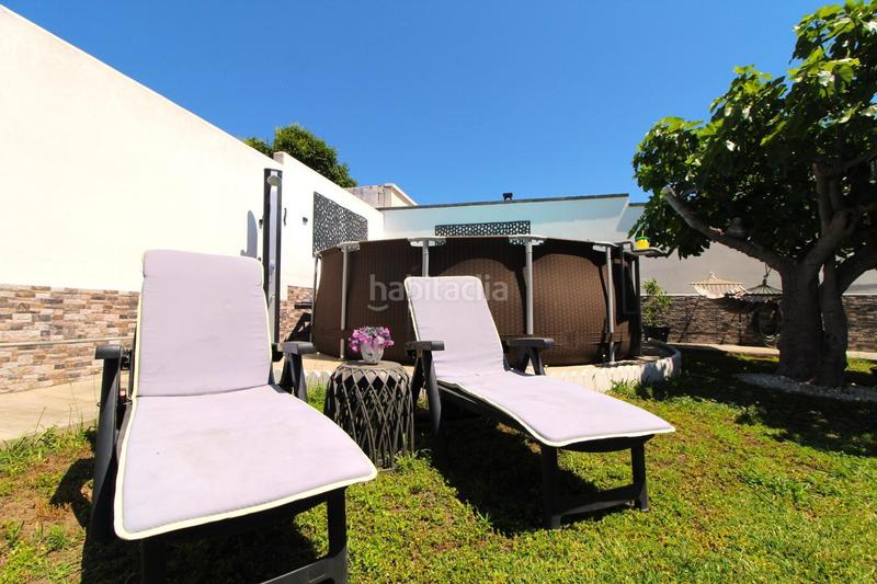 Foto bb6f7001-c6c6-4232-84e0-42cef31d5cac. Chalet  independiente en venta jardines del guadiana, en Badajoz