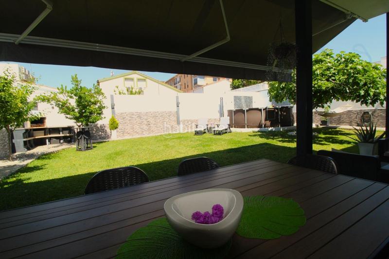 Foto d4a7121d-675a-4822-8ff7-ad0c92f8e064. Chalet  independiente en venta jardines del guadiana, en Badajoz