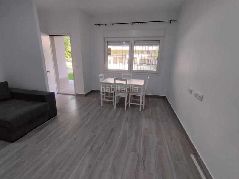 Foto c68244f2-2b07-43fa-a95e-7b4108025c19. Apartament a Valdepasillas - La Paz - Huerta Rosales Badajoz