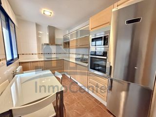 Rent Flat in San Roque - Ronda Norte. Fantástico piso en alquiler en ronda norte!