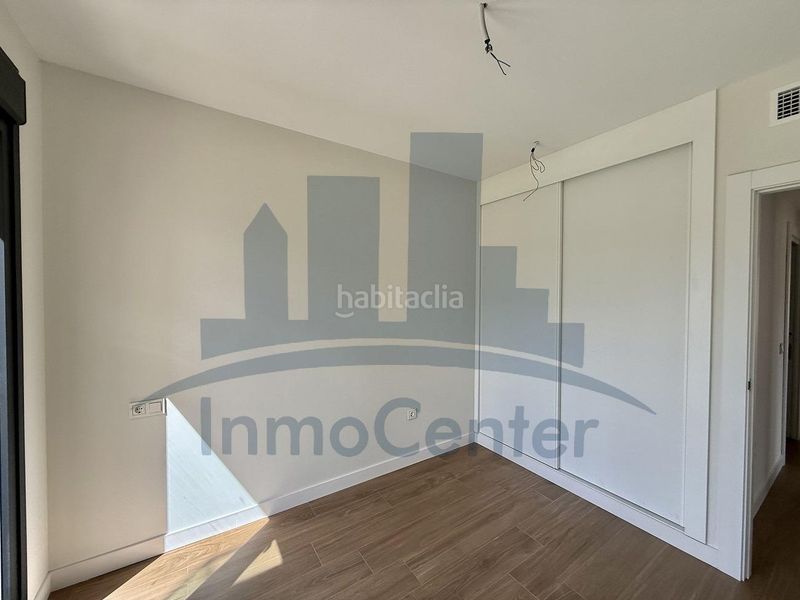 Foto 434b0c65-6046-4ec7-9463-fa2c5f1d338f. Lloguer àtic amb aparcament piscina a Las Vaguadas Badajoz