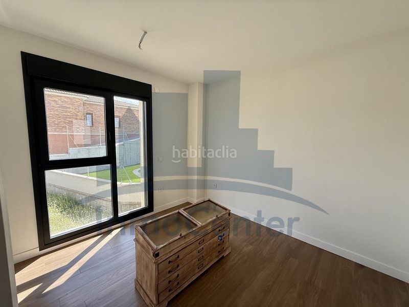 Foto 4721d7b1-18c1-4b10-b512-43128fcb57d9. Lloguer àtic amb aparcament piscina a Las Vaguadas Badajoz