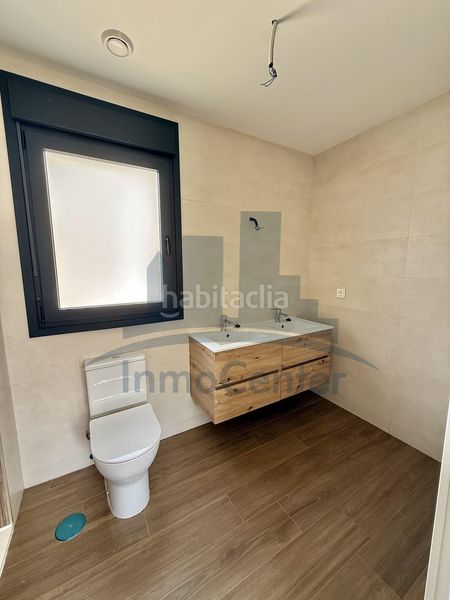 Foto 4879e2d0-fc4e-40e5-9f9c-c4191af378fd. Lloguer àtic amb aparcament piscina a Las Vaguadas Badajoz