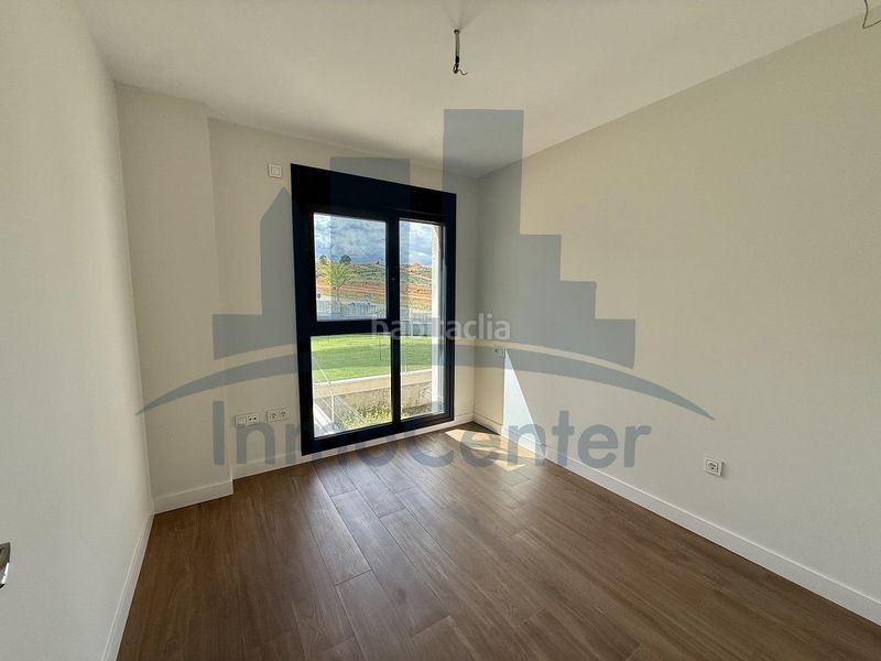 Foto 5460a936-bb7f-432e-ad9c-4105a911a0a6. Lloguer àtic amb aparcament piscina a Las Vaguadas Badajoz