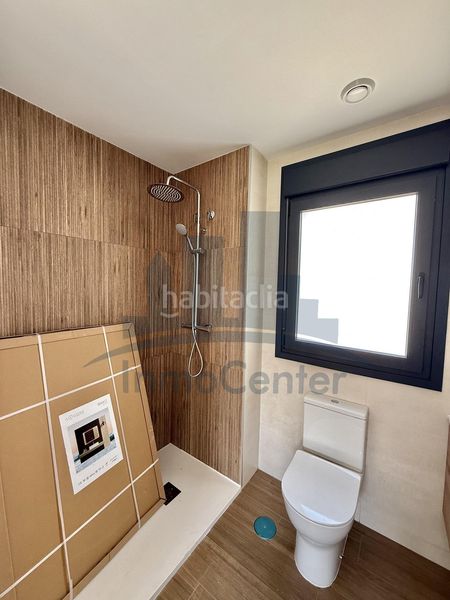 Foto b1884f9d-5367-4e37-b6f2-6140f0702037. Lloguer àtic amb aparcament piscina a Las Vaguadas Badajoz