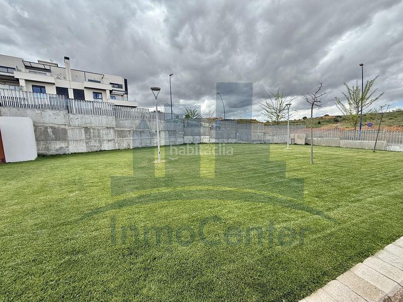 Foto b3f58bce-66a8-42f9-af0b-4d944f8fcd62. Lloguer àtic amb aparcament piscina a Las Vaguadas Badajoz