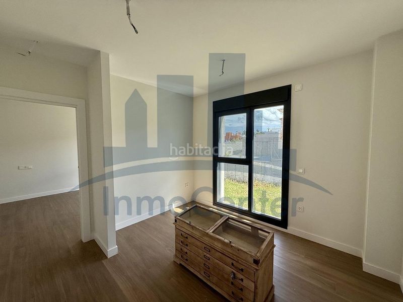 Foto cb090a10-d8ba-46c2-bf08-95fe7e3d3adf. Lloguer àtic amb aparcament piscina a Las Vaguadas Badajoz