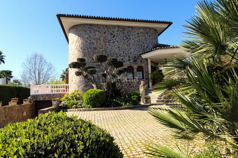Foto 008f2010-a23c-417a-be05-22f46377f580. Casa amb calefacció piscina a Carretera de Sevilla - Los Montitos Badajoz