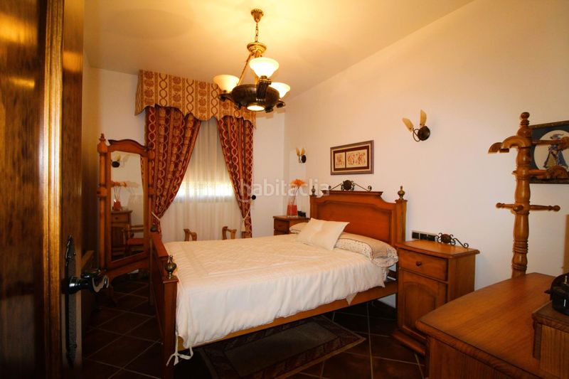 Foto bfe5dbb6-ace9-46cc-90b8-17e904f5fe0b. Casa amb calefacció piscina a Carretera de Sevilla - Los Montitos Badajoz