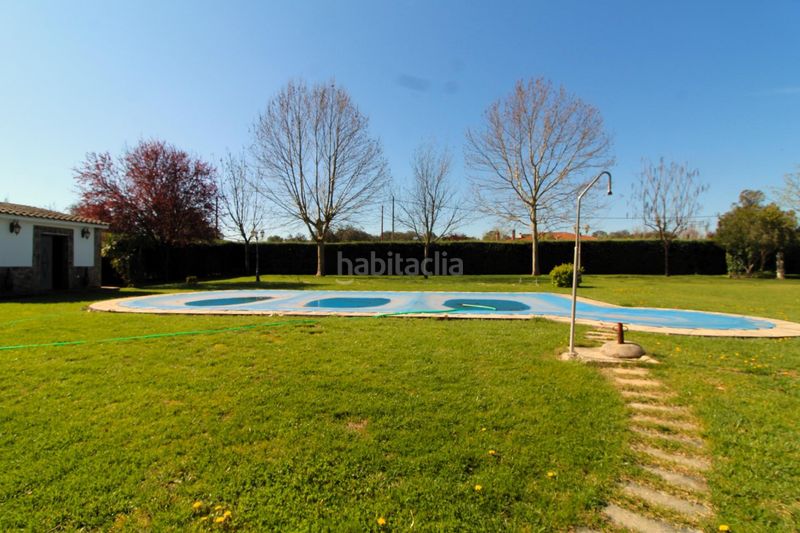 Foto ec89ee40-05fa-4a4e-a76b-6c9dcbc734cd. Casa amb calefacció piscina a Carretera de Sevilla - Los Montitos Badajoz