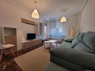 Affitto Appartamento in La Estación. Vivienda en alquiler al lado del parque de san fernando