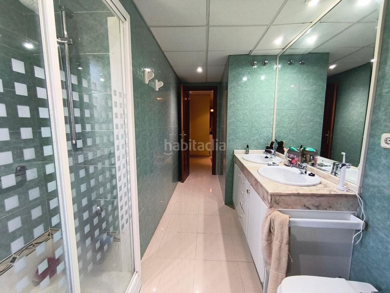 Foto 0135e652-8234-4c2f-aa87-e5a4d4cd00b0. Xalet amb calefacció aparcament piscina a Carretera de Sevilla - Los Montitos Badajoz