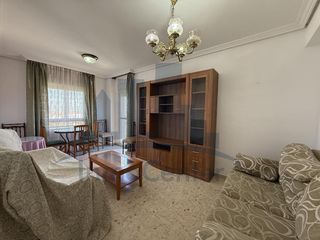 Lloguer Apartament a Maria Auxiliadora - Barriada de Llera. Apartamento en alquiler amueblado junto a la estación de autobus