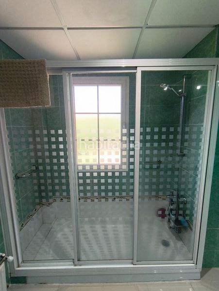 Foto 1a51b8a3-6adf-40b4-9bb4-bed389aa9b8e. Xalet amb calefacció aparcament piscina a Carretera de Sevilla - Los Montitos Badajoz