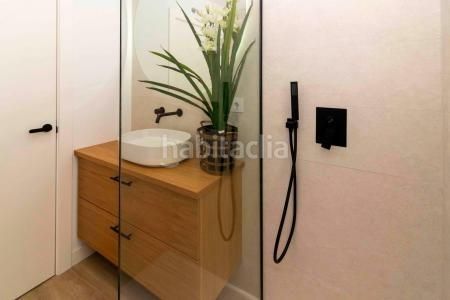 Foto 19a43022-24a6-4af5-9c60-3b5d075a22fb. Apartamento magnifico apartamento en general palafox totalmente reformado!!! en Badajoz