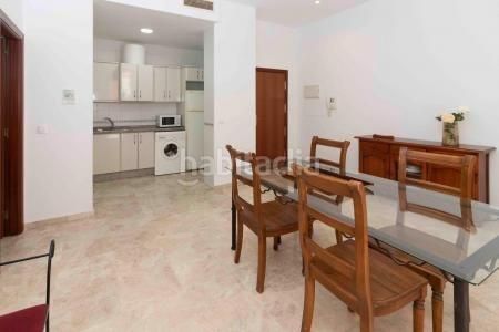 Foto 88cbb872-0924-47e7-97ff-cbf080f1dee3. Apartamento  con garaje en pleno centro en Badajoz