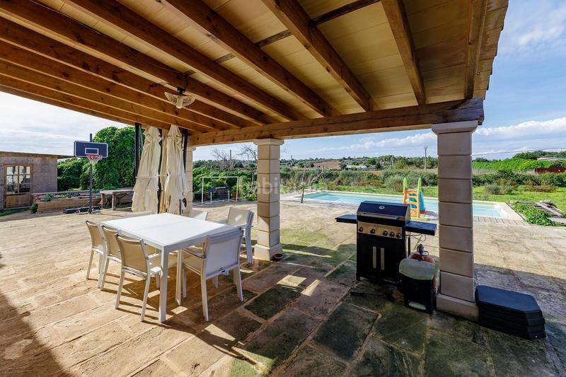 Foto 23214cc1-1455-4abe-b00d-2af82e7582da. Xalet amb calefacció aparcament piscina a Manacor centre Manacor