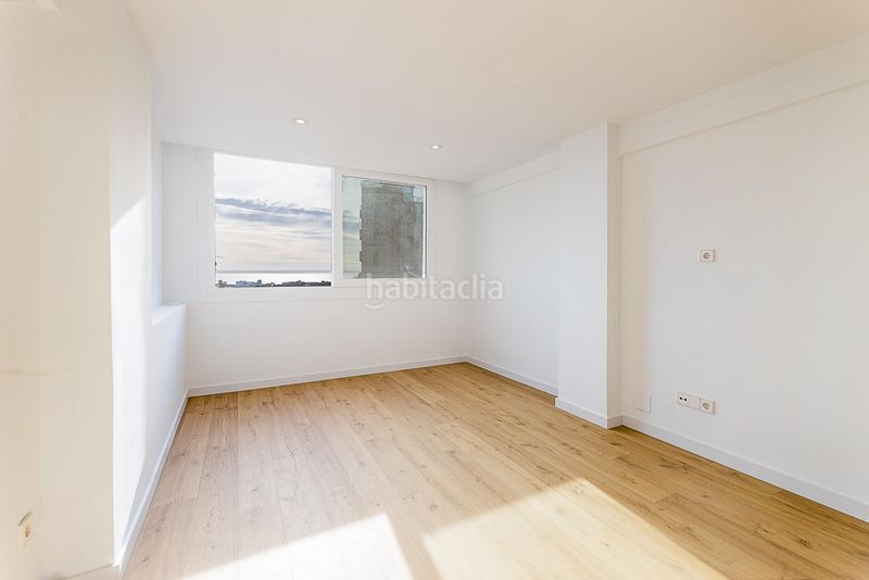 Foto 337f03bb-1390-47f5-bc31-29595449e607. Estudi a Cala Major Palma de Mallorca