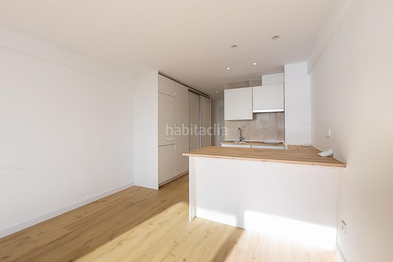 Foto b2c7b19a-9d00-4826-a7de-b614013e9128. Estudi a Cala Major Palma de Mallorca