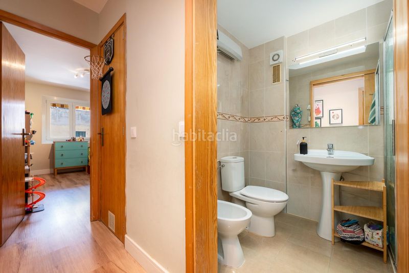 Foto 90dc4564-f28a-4d9f-be18-79e8cb7a5af1. Apartament amb calefacció a Pere Garau Palma de Mallorca
