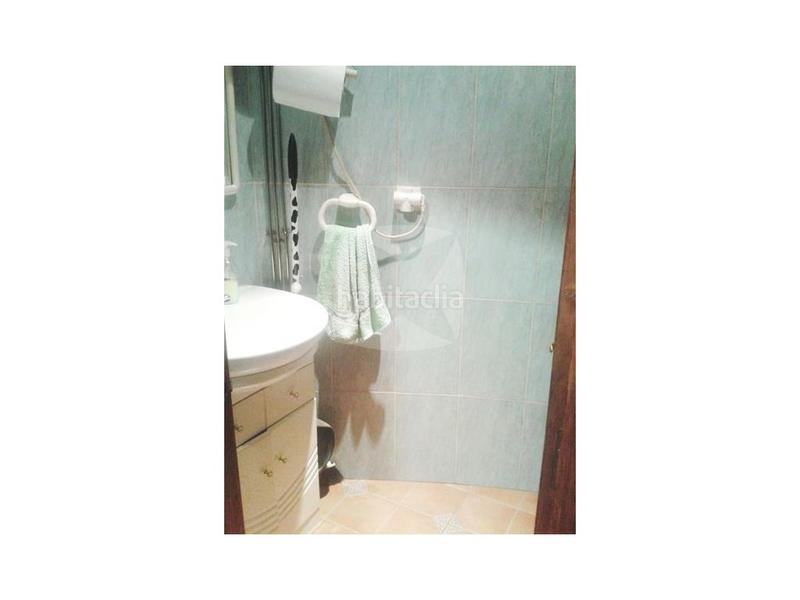 Foto 30bb37ae-436b-41a4-8f53-dd30fd1d5c15. Alquiler local comercial  en venta o alquiler. zona centro en Cáceres