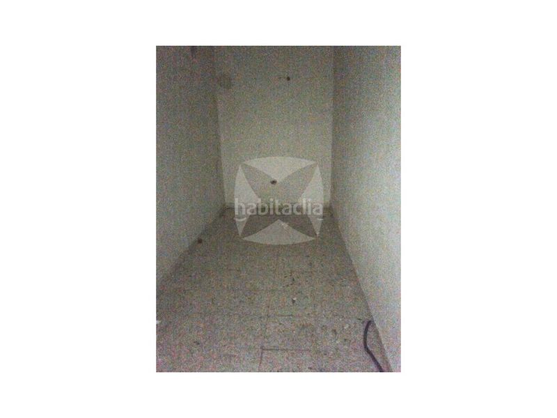 Foto 820ac478-b839-4a73-bd76-8f0e3f7a6a4f. Local comercial a Centro Cáceres