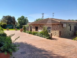 Xalet  Instituto municipal de la juventud. Espectacular chalet en venta a dos minutos del centro