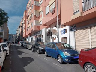 Local Comercial  Calle agustina de aragón. Local adaptado en venta, zona centro badajoz