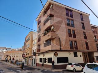 Appartement  N/a. Piso en venta en la zona de colon de tres dormitorios , con plaz