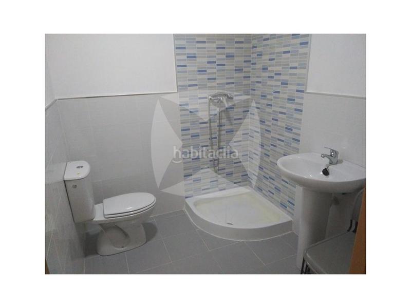 Foto 893b9df5-03d7-4309-870b-28641dc8b30b. Nave industrial  en venta. zona plgo industrial el nevero en Badajoz