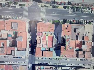 Terreny residencial a San Roque - Ronda Norte. Solar urbano de 282 m2 con fachada a dos calles en avd. ricardo