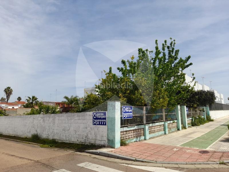 Foto 55e899da-039b-4174-a85a-05bc26605122. Terreny residencial a Avenida Elvas Badajoz
